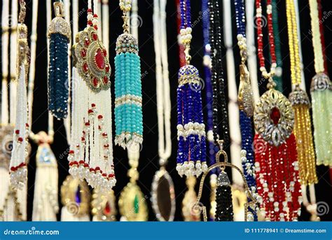 Traditional Middle Eastern Jevellery on Grand Bazaar, Istanbul, Turkey ...