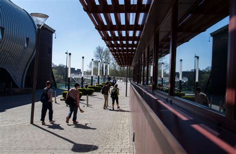 University of Limerick: Rankings, Courses, Fees & Student Life