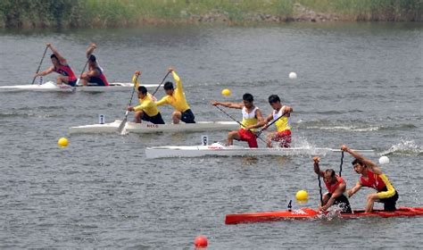 划船比赛 的图像结果