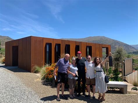 Kim Godby Driver Guide (Queenstown) - 2022 What to Know Before You Go ...