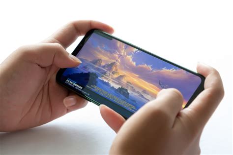 黑鲨游戏手机2 Pro评测：性价比成最大优势_手机评测_安兔兔