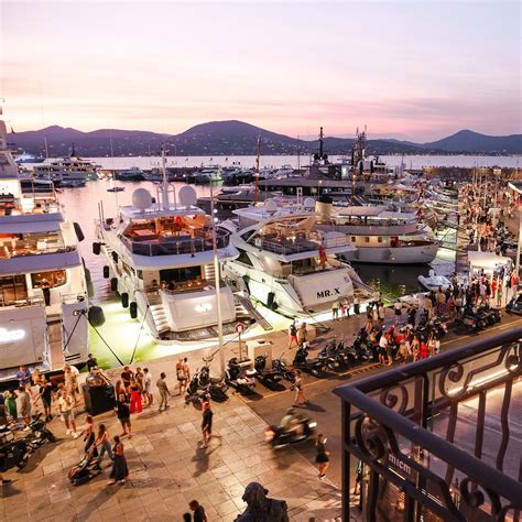 What does "G-Force" mean? • GlobeAir