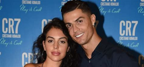 Cristiano Ronaldo Engaged to Georgina Rodriguez? Diamond Ring Photo Is ...