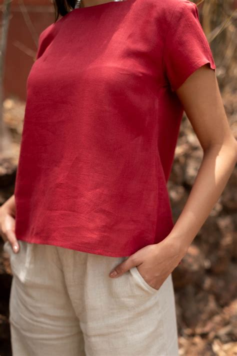 Womens Tops | The Linen Boat Neck Top Indian Red