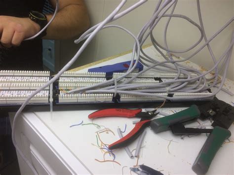 Network Cable Setup 的图像结果