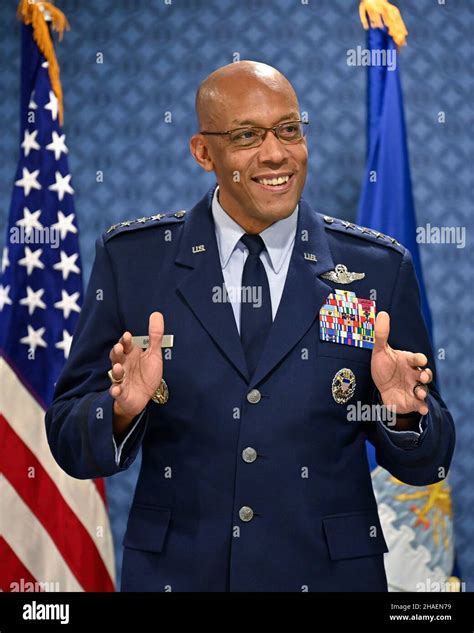 Gen charles q brown hi-res stock photography and images - Alamy