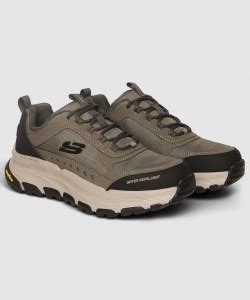Skechers D'LUX TREKKER Hiking & Trekking Shoes For Men - Buy Skechers D ...