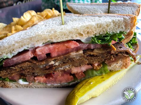 The Best Vegan Food in Minneapolis, Minnesota - Vegan Voyagers