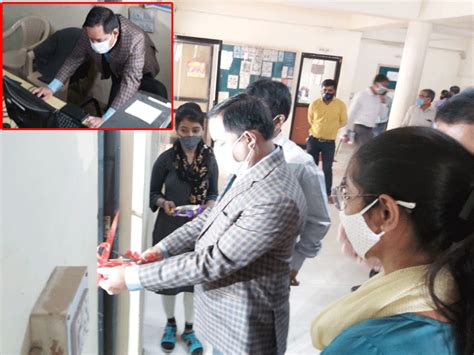 Ahmedabad Collector launches helpline for polling, where to go to vote ...