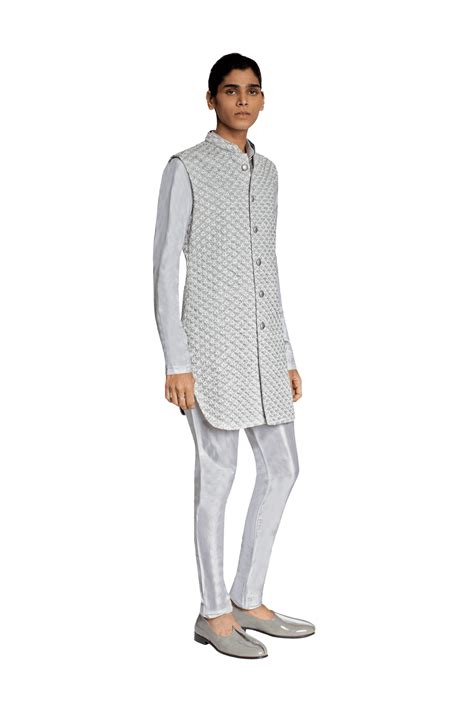 DIAMOND FLOWER HIGHLIGHTED LONG SLEEVELESS JACKET – Kunal Rawal