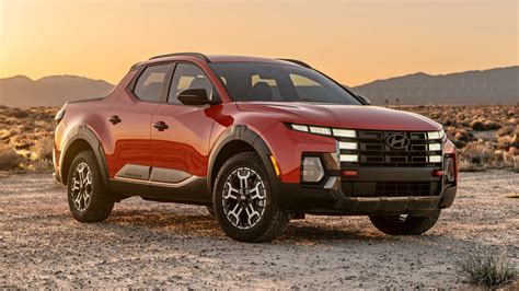 The new Hyundai Santa Cruz, now a bit more truck-like