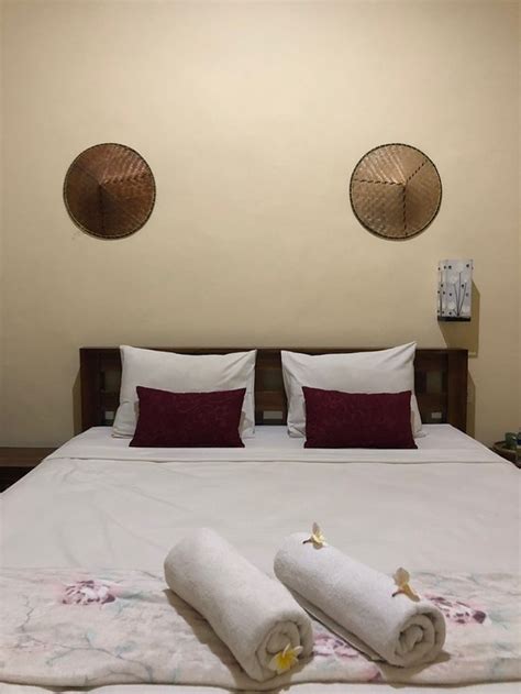 MESARI GUEST HOUSE (Canggu, Bali) - Guesthouse Reviews, Photos, Rate ...