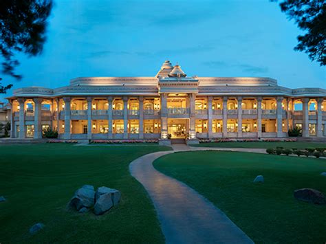 Best Luxury Golf Resort in Gurugram - ITC Grand Bharat, Gurugram