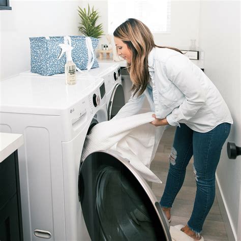 Spring Cleaning Challenge - Laundry Room - Clean Mama