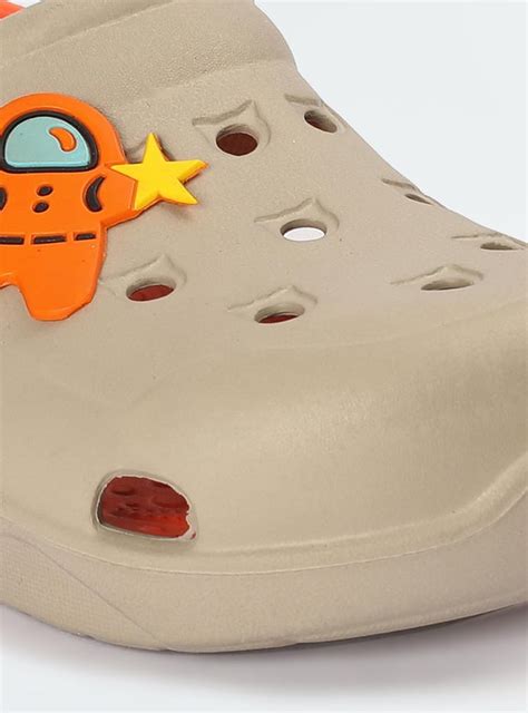 Buy Boys Charm-Detailed Clogs Online at just Rs. 399.0 - 1000012978511 ...