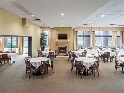 Highland Funeral Home - Scarborough Chapel - Scarborough, ON - 3280 ...