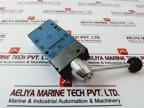 Wabco 5631270000 Hand Lever Pneumatic Directional Valve – Aeliya Marine ...