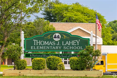 Huntington Station, NY City Guide | About Living in Huntington Station ...