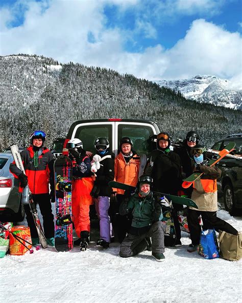 SFC Snoqualmie Pass - Snowboarders & Skiers for Christ