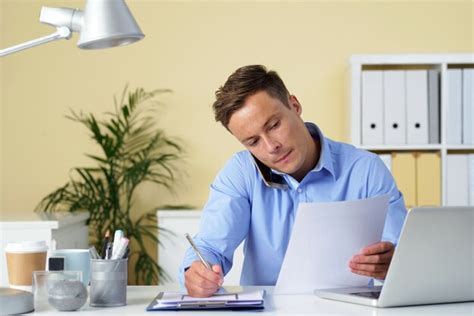 Busy Men Movie 的图像结果