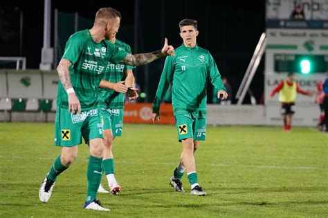 SC Neusiedl schlägt bei Ligakonkurrenz zu