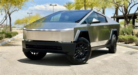 Tesla Cybertruck Rental Dallas