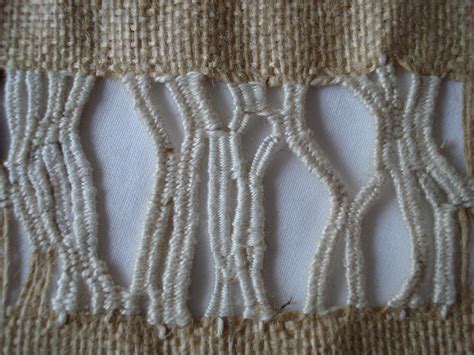 Drawn Thread Work Patterns 的图像结果