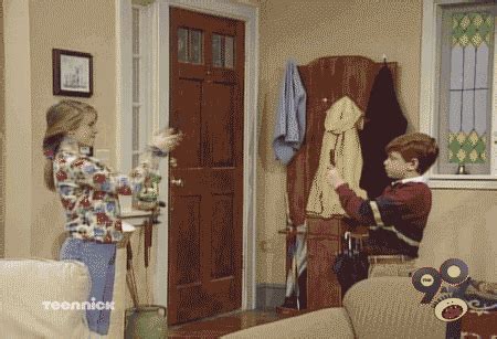 9 Things Every Set Of Siblings Has Fought Over At Least Once In Life