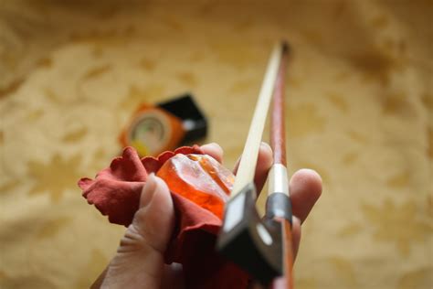 Violin Rosin Recipe | Rosin 101: How to Use Rosin on Violin - JDWK