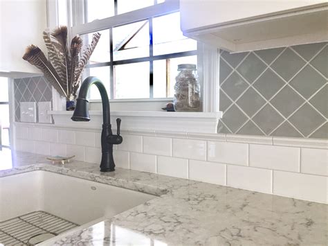 Subway Tile Patterns With Two Colors - Pattern Matching Algorithms