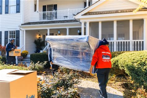 How Far in Advance Should I Book a Moving Company in Chicago? | New ...