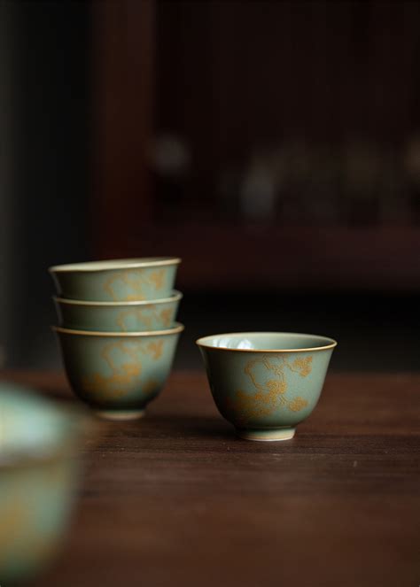 青瓷品茗杯/越窑青瓷茶杯茶具|Photography|product|五七六三 - Original作品 - 站酷 (ZCOOL)