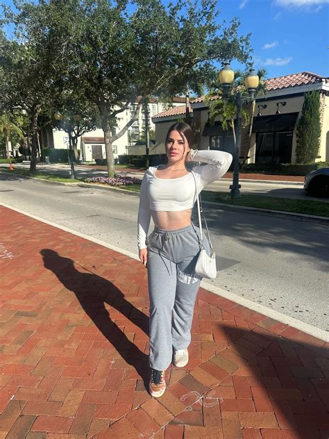 👑 | I just love my new chair🤩🤩💜. @sprayground | Instagram