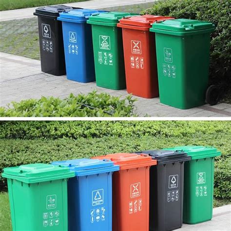 垃圾分类势在必行,学校分类垃圾桶准备好了！