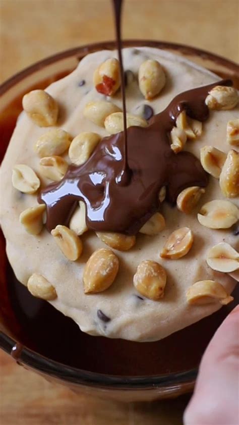 Peanut butter chip frozen yogurt bars aka copycat buster bars – Artofit