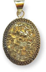 Gold Pendant - Gold Pendant Set Designs / Gold Locket Online at Best ...