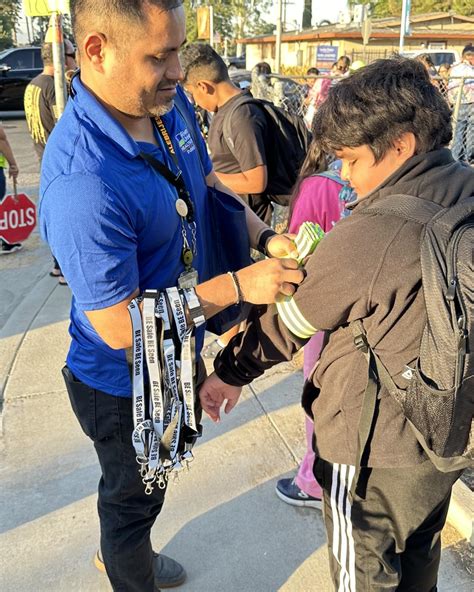 West Riverside Elementary