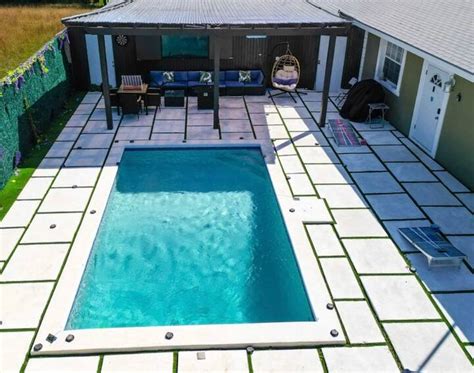 Hideaway Pool Cottage - Apartments for Rent in Nassau, New Providence ...
