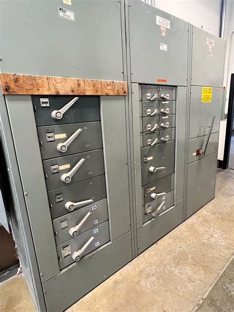 Help: Switchboard or Switchgear? - Commercial Inspections / CCPIA ...