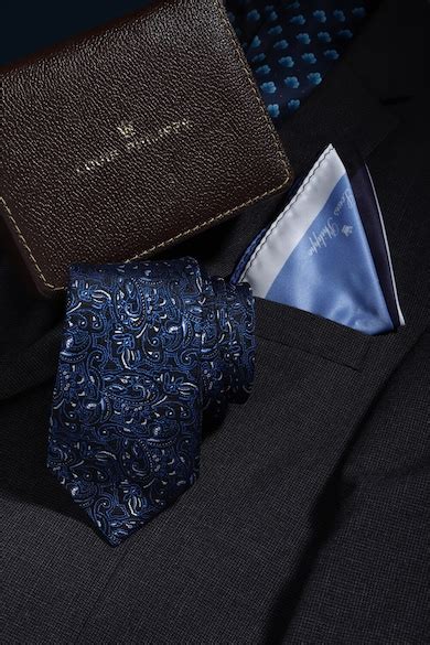 Buy Men Navy Print Tie and Pocket Square Online - 875001 | Louis Philippe