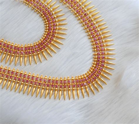 Gold tone pink stone mulla mottu Kerala style haar with necklace dj-40 ...