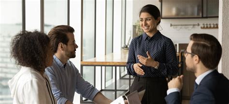 Customer Experience Services | Grant Thornton Bharat
