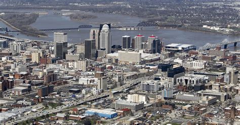 Louisville Kentucky Population at Natasha Groom blog