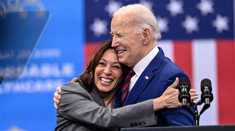 Kamala Harris wins delegate votes needed to be Democrats' presidential ...