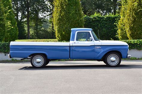 Classic Park Cars | Ford F100 Twin I-Beam