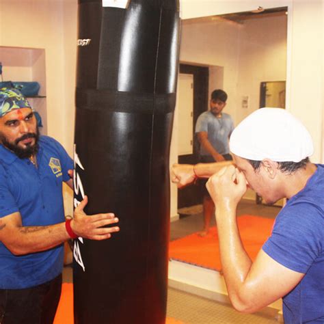 Group Fitness Classes – R-Fitness