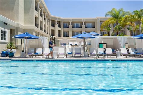 BALBOA BAY RESORT (Newport Beach) - Resort Reviews, Photos, Rate ...