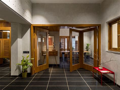 Office in Pune: A 980-square-foot dated apartment-turned-studio thrives ...