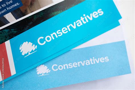 Conservative Review Logo 的图像结果