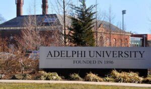 Adelphi Academic Calendar 2023-2024: Important Dates.